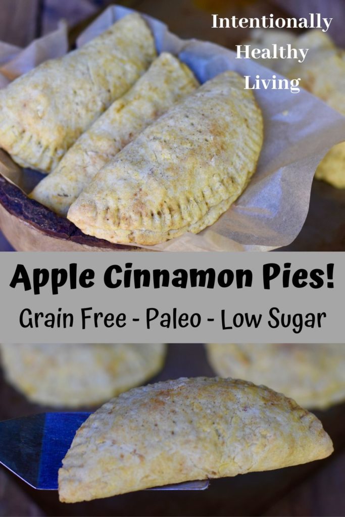 Grain Free Apple Cinnamon Hand Pies #applepie #grainfree #glutenfree #desserts #cleaneating #paleodesserts #keto #handpies 