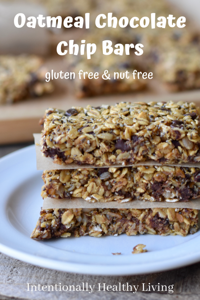 Oatmeal Chocolate Chips Bars #glutenfree #healthyliving #nutfree #healthykids #cleaneating 